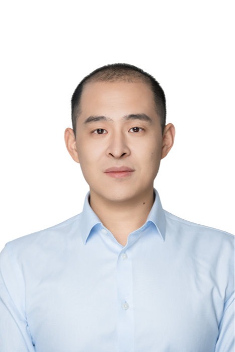 张　伟